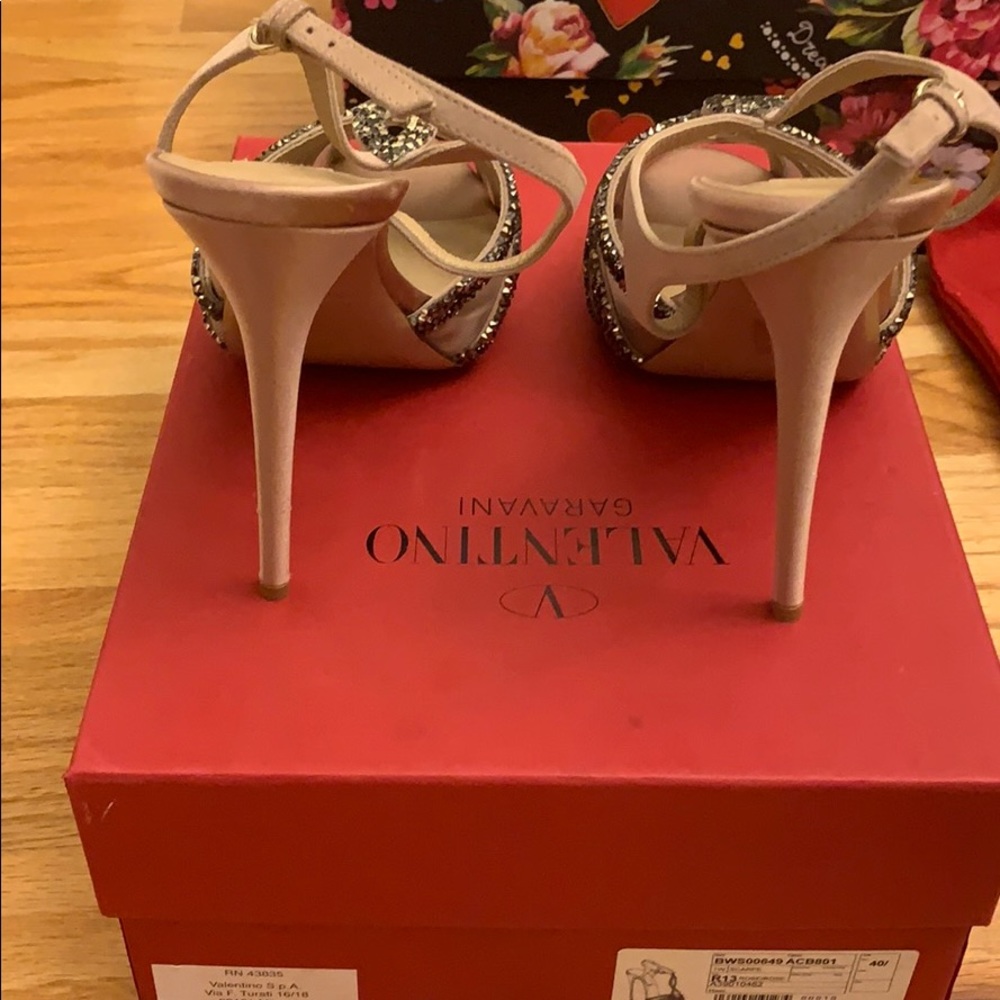 Valentino Shoes - Picture 3 of 6